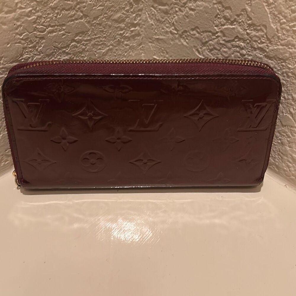 Louis Vuitton Vernis Zip Around Long Wallet Merlot Shiny Dark Red Logo Print LV
